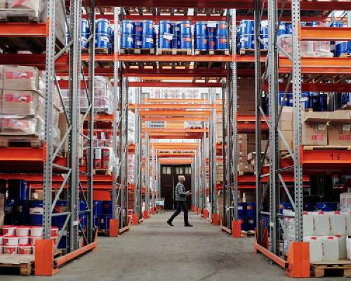 Supply chain manager